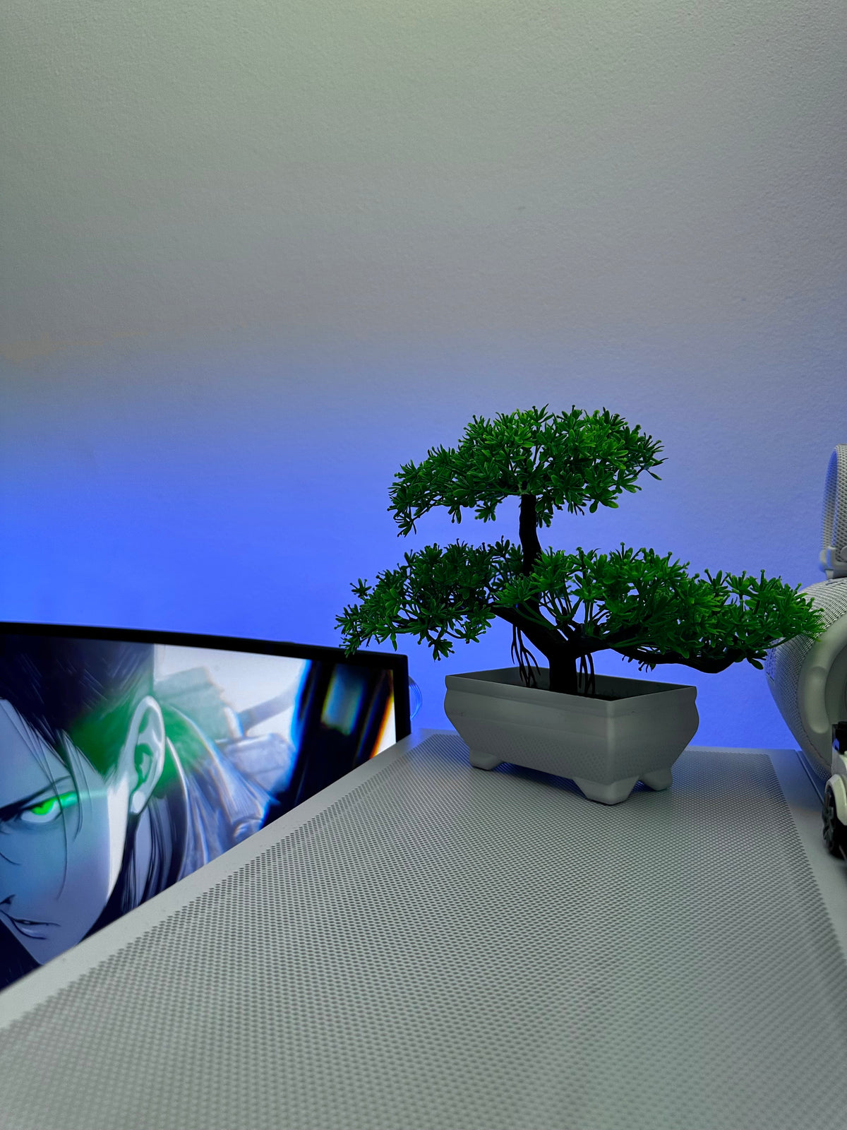 Artificial Bonsai Tree - Classic Green, 20 cm